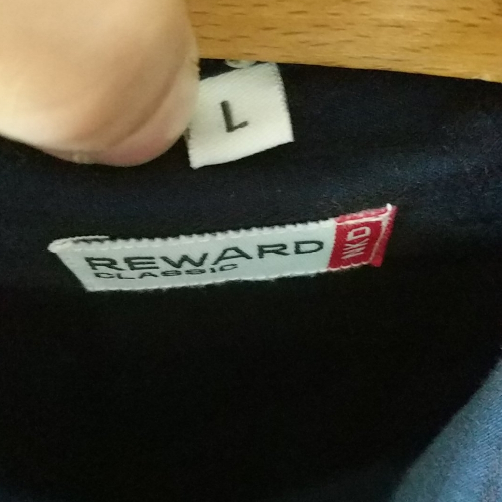 Large long sleeve button down - Picture 3 of 3